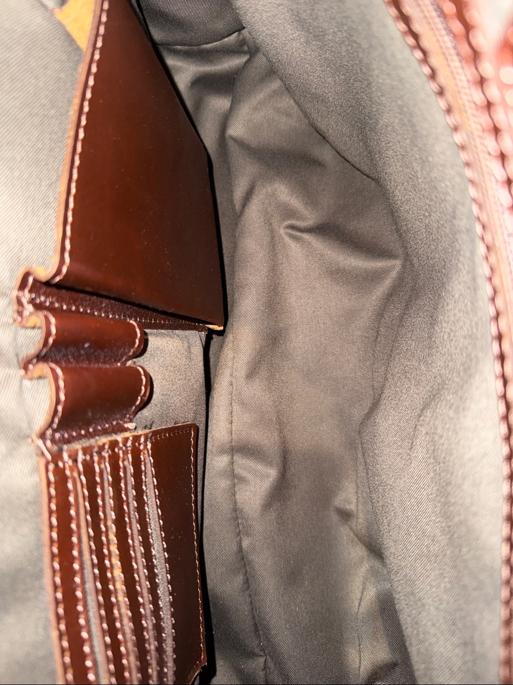 Premium Brown Leather Travel Duffel Bag - Women's/Men ‘s Travel Bag - Picture 11 of 12
